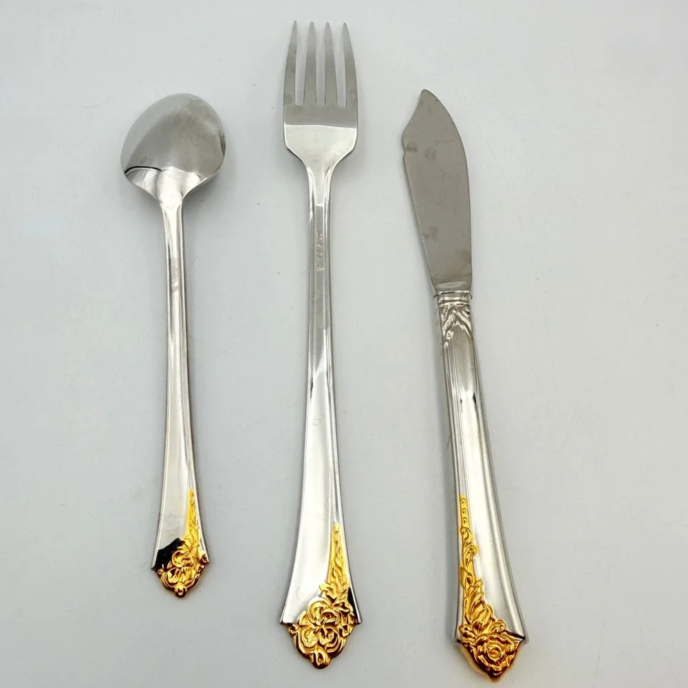 Oneida Golden Damask 3 Piece Flatware Set Fork Spoon Butter Knife Gold Trim